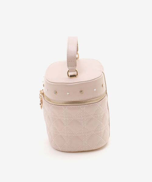 MAJESTIC LEGON（マジェスティックレゴン）の「ビジューキルティングバニティ（ショルダーバッグ・レディース・ピンク/アイボリー/ブラック・FREE）」の11枚目の写真