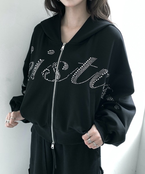イルイルイル好きの方にも　初期ラインストーンパーカーです(*^^*) ラインストーンジップパーカー（パーカー）｜VEILA（ヴェイラ）の