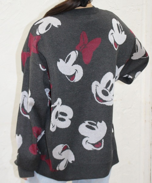 Disney(ディズニー)の「【DISNEY/ディズニー】ミッキーマウス&101匹わんちゃん総柄ジャガードニットクルーネック(ニット/セーター・レディース・スミクロ/ワインレッド/オフホワイト/グレー・MEDIUM/LARGE)」の10枚目の写真