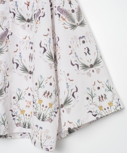 bedsidedrama（ベットサイドドラマ）の「Dance In The Garden Cape Shirt（シャツ/ブラウス・レディース・ナチュラル/ブラック・1/2）」の12枚目の写真