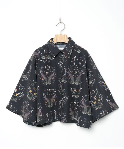 bedsidedrama（ベットサイドドラマ）の「Dance In The Garden Cape Shirt（シャツ/ブラウス・レディース・ナチュラル/ブラック・1/2）」の14枚目の写真