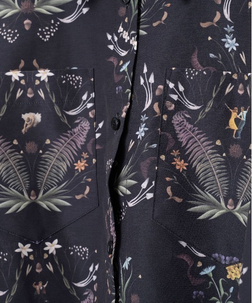 bedsidedrama（ベットサイドドラマ）の「Dance In The Garden Cape Shirt（シャツ/ブラウス・レディース・ナチュラル/ブラック・1/2）」の18枚目の写真