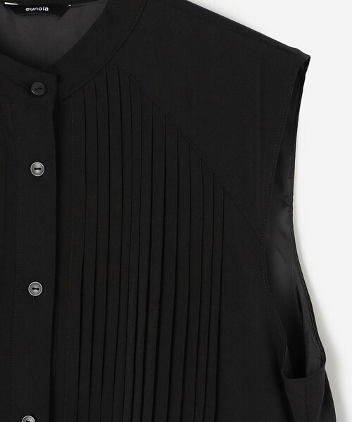 Bshop（ビショップ）の「eunoia | ピンタック ベスト WOMEN（ベスト・レディース・ブラック・ONE）」の5枚目の写真