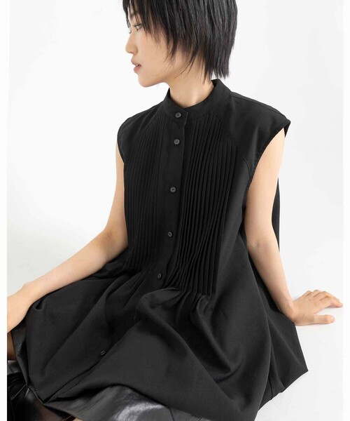 Bshop（ビショップ）の「eunoia | ピンタック ベスト WOMEN（ベスト・レディース・ブラック・ONE）」の14枚目の写真