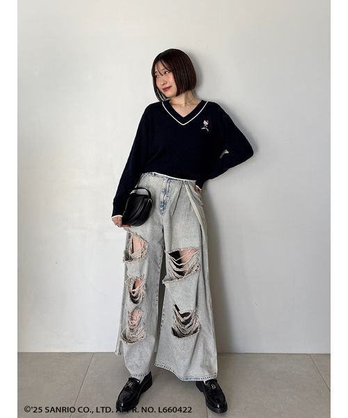 SNIDEL(スナイデル)の「【HELLO KITTY】ケーブルプルオーバー(ニット/セーター・レディース・ホワイト/ベージュ/ネイビー/ピンク・F)」の6枚目の写真