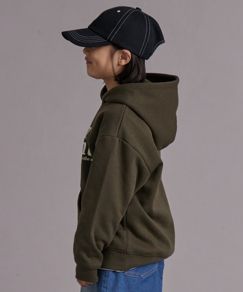 PAIRMANON STREET（ペアマノンストリート）の「裏起毛 アソートプリント スウェット パーカー【PAIRMANON STREET】（パーカー・キッズ・ピンク/ブラック/カーキ/アイボリー/グレー系その他/ブラック系その他/グレー/グレー系その他3/グレー系その他2・120/110/150/140/130/100/160/90）」の10枚目の写真