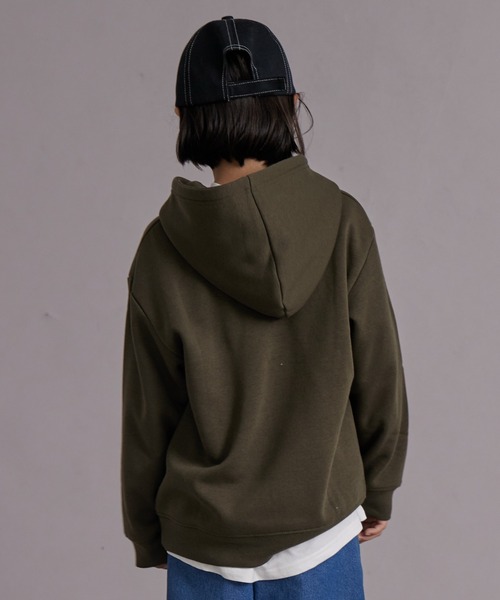 PAIRMANON STREET（ペアマノンストリート）の「裏起毛 アソートプリント スウェット パーカー【PAIRMANON STREET】（パーカー・キッズ・ピンク/ブラック/カーキ/アイボリー/グレー系その他/ブラック系その他/グレー/グレー系その他3/グレー系その他2・120/110/150/140/130/100/160/90）」の11枚目の写真