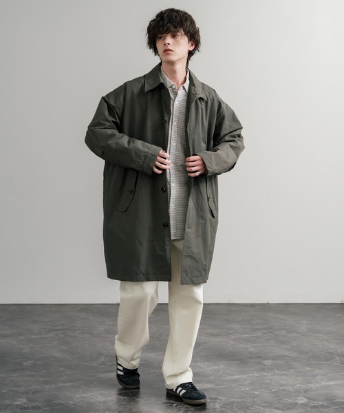 Audience（オーディエンス）の「Audience オーディエンス 綿ナイロン高密度ポプリン M-51ロング丈モッズステンカラーコート AUD7356（ステンカラーコート・メンズ・スミクロ/ブラック/カーキ/オリーブ・L/M）」の17枚目の写真