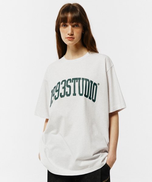 1993STUDIO(1993スタジオ)の「アセンティックアーチロゴTシャツ_ライトグレー(Tシャツ/カットソー・レディース・その他・SMALL/MEDIUM/LARGE)」の9枚目の写真