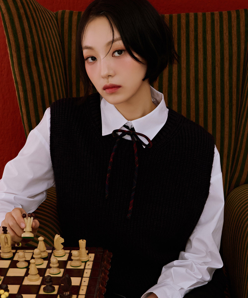 CHASECULT(チェイスカルト)の「レディース ボタンデコレーション ニットベスト-ネイビー(ベスト・レディース・ネイビー・90/85)」の5枚目の写真