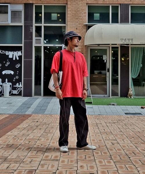 MUSINSA STANDARD（ムシンサスタンダード）の「ソリッドCPワイドチノパンツ[ベージュ]（その他パンツ・メンズ・その他・26/27/28/29/30/31/32/33/34/36/38/40/42）」の4枚目の写真