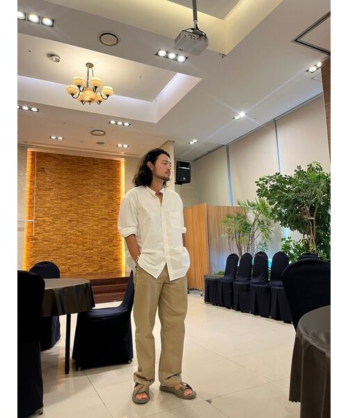 MUSINSA STANDARD（ムシンサスタンダード）の「ソリッドCPワイドチノパンツ[ベージュ]（その他パンツ・メンズ・その他・26/27/28/29/30/31/32/33/34/36/38/40/42）」の2枚目の写真