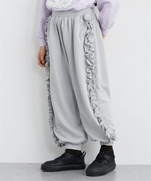 QUNTSTYLE（キュントスタイル）の「サイドフリルスウェットパンツ（スウェットパンツ）」