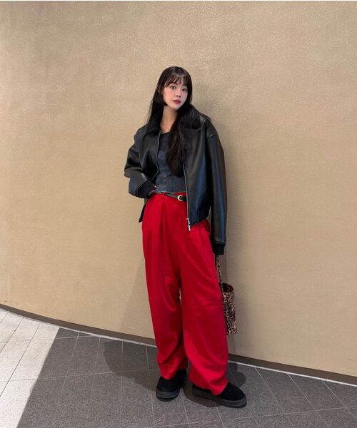 GLW(ジーエルダブリュ)の「ヴィンテージムートンバイカージャケットブラック(ムートンコート・レディース・その他・SMALL/MEDIUM/LARGE)」の5枚目の写真