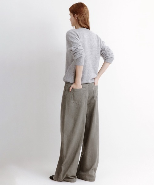 Fano Studios（ファノ ストゥディオズ）の「センターシーム ストレードワイドデニムパンツ FD25K036【Fano Studios】【2025AW】（デニムパンツ・レディース・グレー系その他・L/M/S）」の5枚目の写真