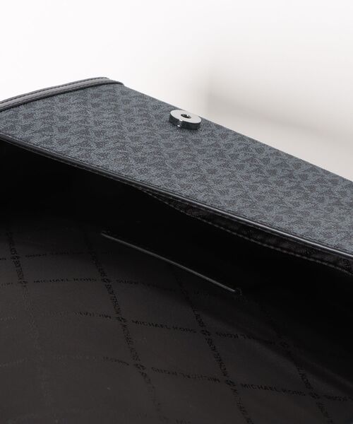 MICHAEL KORS(マイケルコース)の「COOPER TRUNK XBODY クロスボディ(ショルダーバッグ・メンズ・ブルー系その他・FREE)」の4枚目の写真