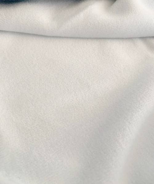 SHEPP(シープ)の「フロント刺繍ロゴルーズシルエットプルオーバー(スウェット・レディース・グレー/ホワイト/ネイビー・M/L)」の10枚目の写真