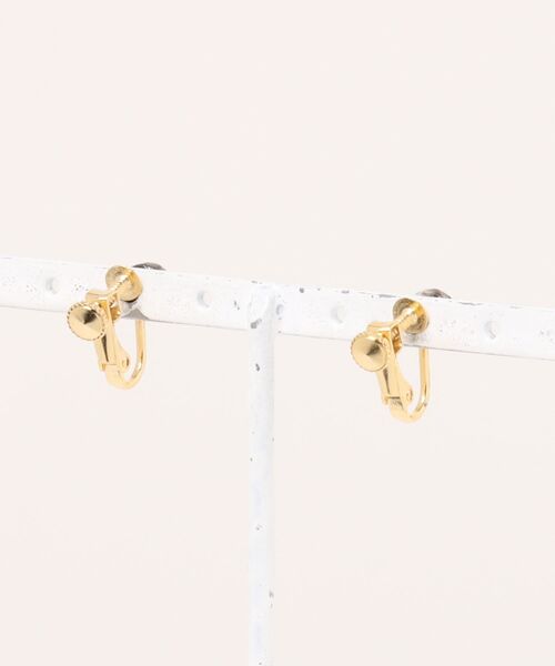 CERCA（チェルカ）の「September/カルサイト+コッパーearring（イヤリング・レディース・ブラック・FREE）」の2枚目の写真
