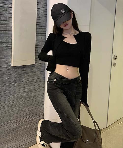 gossip!ロサンゼルス(ゴシップロサンゼルス)の「Y2K スリムフレア ストレッチデニムパンツ(デニムパンツ・レディース・ブラック・S/M)」の12枚目の写真
