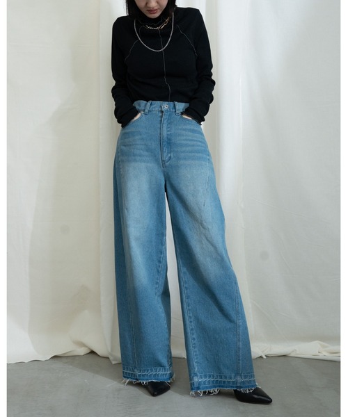 MIDVEIN(ミッドヴェイン)の「Wide denim(デニムパンツ・レディース・ライトブルー/ネイビー/ブラウン・SMALL/MEDIUM)」の3枚目の写真