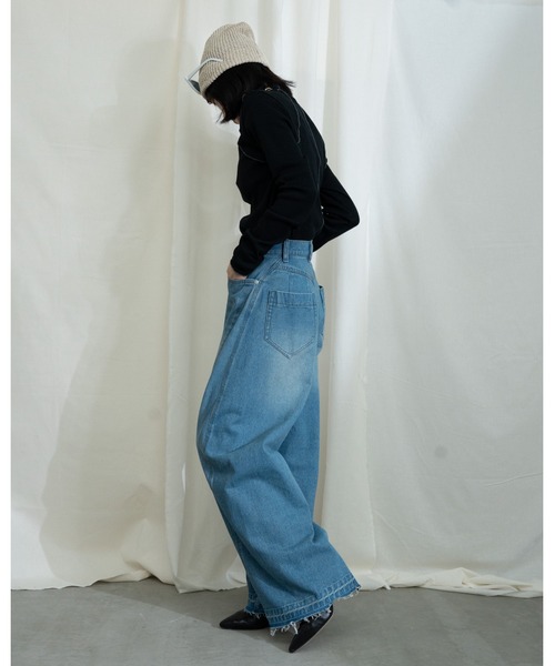 MIDVEIN(ミッドヴェイン)の「Wide denim(デニムパンツ・レディース・ライトブルー/ネイビー/ブラウン・SMALL/MEDIUM)」の13枚目の写真