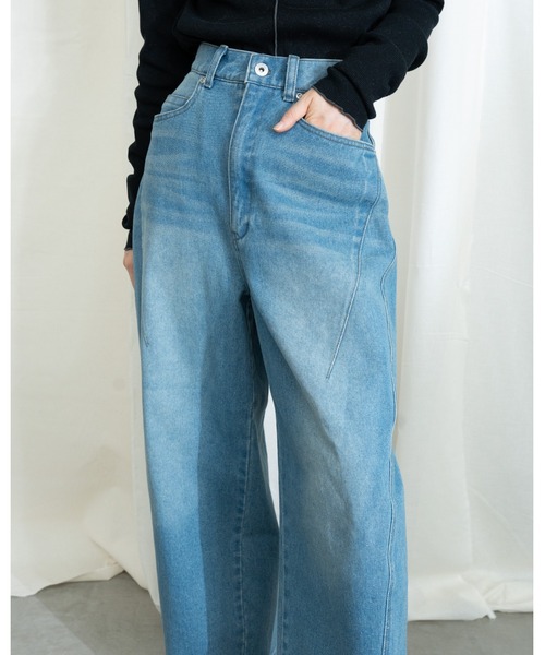 MIDVEIN(ミッドヴェイン)の「Wide denim(デニムパンツ・レディース・ライトブルー/ネイビー/ブラウン・SMALL/MEDIUM)」の6枚目の写真
