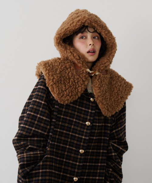 Unitage（ユニテージ）の「ボリュームボアフードウォーマー（ネックウォーマー/スヌード・レディース・ブラウン/ブラック・FREE）」の10枚目の写真