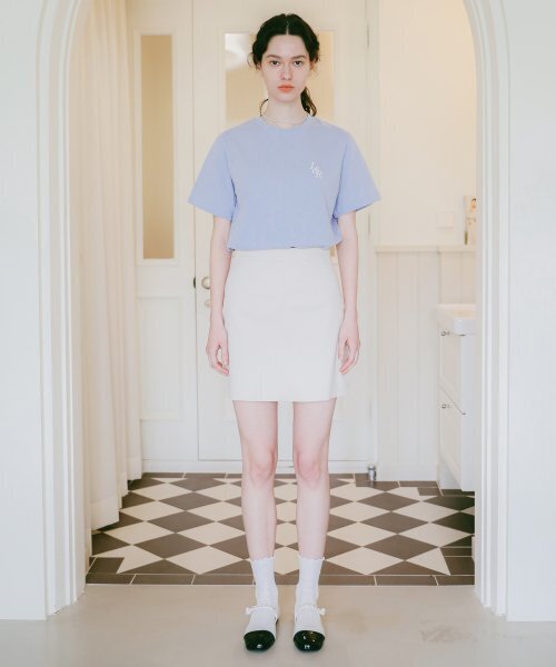 LOSSYROW(ロッシロー)の「Signature Logo Half-Sleeve T-shirt Serenity(Tシャツ/カットソー・レディース・その他・FREE)」の2枚目の写真