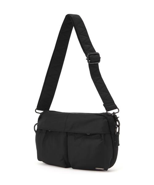 Alpha Industries(アルファインダストリーズ)の「Alpha Industries/アルファインダストリーズ/NYLON MESSENGER BAG/ナイロン メッセンジャー バッグ(トートバッグ・メンズ・グレー/ブラック・F)」の4枚目の写真