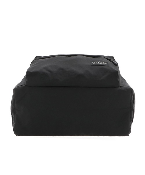 Manhattan Portage BLACK LABEL(マンハッタンポーテージ ブラックレーベル)の「STUYTOWN BACKPACK NYLON TUSSAH(バックパック/リュック・メンズ・ブラック・MEDIUM)」の5枚目の写真