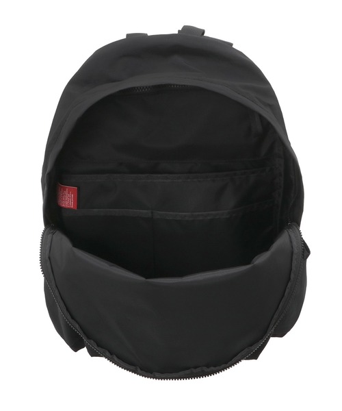 Manhattan Portage BLACK LABEL(マンハッタンポーテージ ブラックレーベル)の「STUYTOWN BACKPACK NYLON TUSSAH(バックパック/リュック・メンズ・ブラック・MEDIUM)」の6枚目の写真