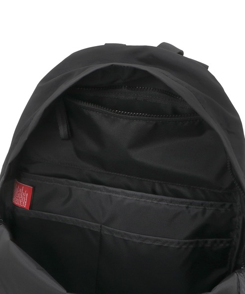 Manhattan Portage BLACK LABEL(マンハッタンポーテージ ブラックレーベル)の「STUYTOWN BACKPACK NYLON TUSSAH(バックパック/リュック・メンズ・ブラック・MEDIUM)」の9枚目の写真