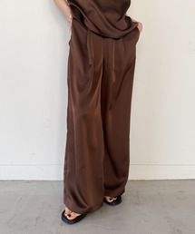 select MOCA by son | ストレートイージーサテンタックパンツ【セットアップ対応】【by SON】(その他パンツ)