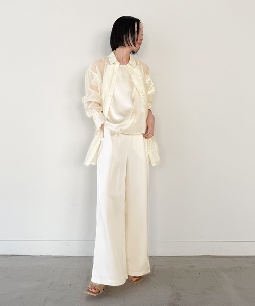 select MOCA by son（セレクトモカバイソン）の「ストレートイージーサテンタックパンツ【セットアップ対応】【by SON】（その他パンツ・レディース・ブラウン/アイボリー/ブラック・FREE）」の15枚目の写真