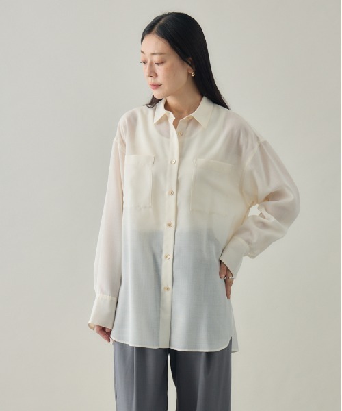 kuros'(クロス)の「【kuros’オリジナル】スリットシースルーシャツ 日本製(シャツ/ブラウス・レディース・ホワイト/ブラック/グレー・MEDIUM/LARGE)」の8枚目の写真