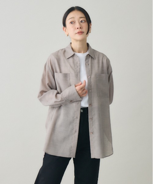 kuros'(クロス)の「【kuros’オリジナル】スリットシースルーシャツ 日本製(シャツ/ブラウス・レディース・ホワイト/ブラック/グレー・MEDIUM/LARGE)」の6枚目の写真