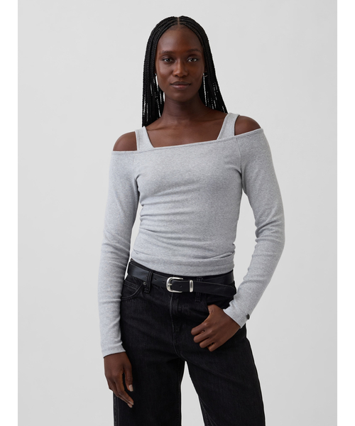 GAP(ギャップ)の「モダン オフショルダートップス(Tシャツ/カットソー・レディース・オフホワイト/グレー/ブラック・XXS/XS/XL/L/M/S)」の3枚目の写真