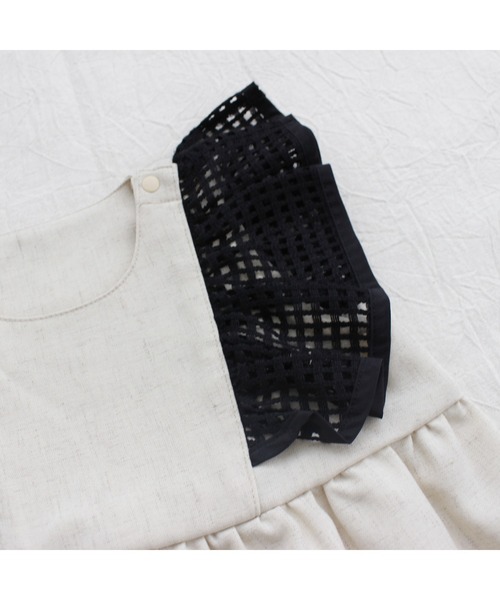 maarook(マルーク)の「杢ツイルメッシュフリルスリーブbabyロンパース(ロンパース・キッズ・オートミール・70cm/80cm)」の7枚目の写真