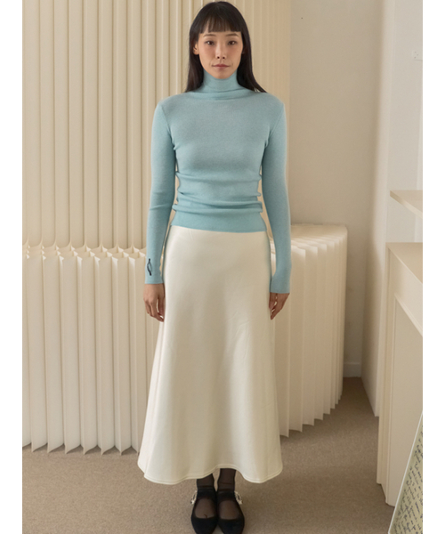 Sorry,Too Much Love(ソーリートゥーマッチラブ)の「Soft Fine Rib Turtleneck Knit_Sky Blue(ニット/セーター・レディース・その他・FREE)」の3枚目の写真