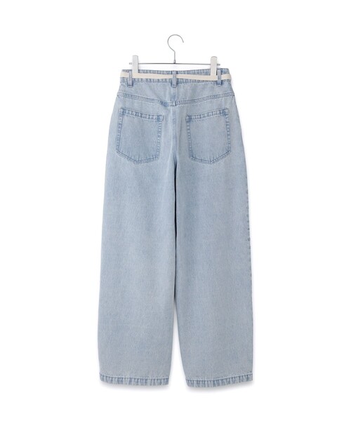 ADAM ET ROPE'（アダムエロペ）の「【WEB限定】2タックカーブデニムパンツ（デニムパンツ・レディース・サックスブルー/ブラック・36/38/34）」の10枚目の写真