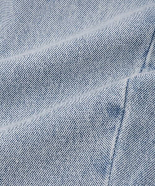 ADAM ET ROPE'（アダムエロペ）の「【WEB限定】2タックカーブデニムパンツ（デニムパンツ・レディース・サックスブルー/ブラック・36/38/34）」の3枚目の写真