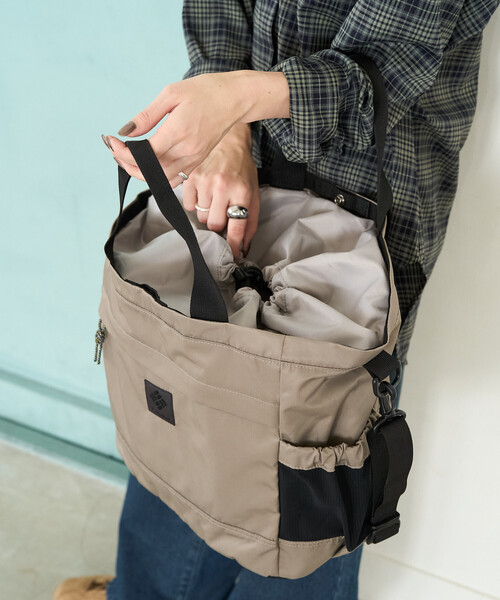 FREAK'S STORE（フリークスストア）の「限定展開 Columbia/コロンビア Great Smoky Garden Tote/グレートスモーキーガーデン トート（ショルダーバッグ・レディース・ブラック/ベージュ/サックスブルー・ONE SIZE）」の8枚目の写真