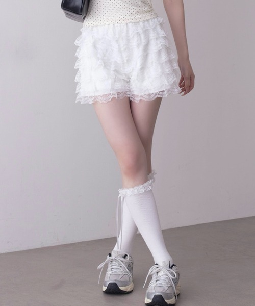 WEGO(ウィゴー)の「WEGO/【26年春夏新作】レースフリルマイクロショートパンツ(その他パンツ・レディース・ブラック/ホワイト・FREE)」の20枚目の写真