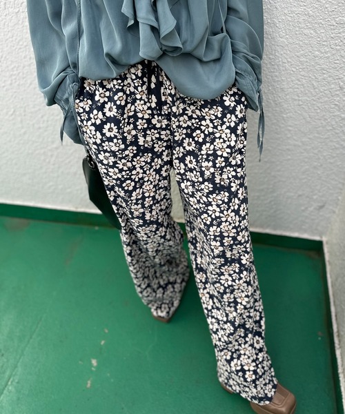 mi via loca(ミヴィアロカ)の「イージーパンツ(その他パンツ・レディース・グレー・FREE)」の6枚目の写真