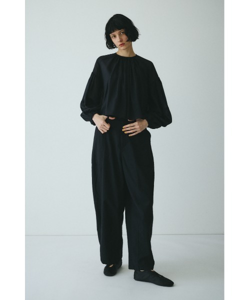 HeRIN.CYE（ヘリンドットサイ）の「Volume sleeve blouse　　ボリュームスリーブブラウス（シャツ/ブラウス・レディース・ピンク/オフホワイト/ブラック・FREE）」の10枚目の写真