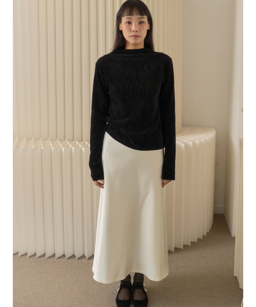 Sorry,Too Much Love(ソーリートゥーマッチラブ)の「Velvet Crinkle Rib Long Sleeve Top_Black(その他トップス・レディース・その他・FREE)」の4枚目の写真