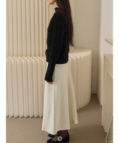 Sorry,Too Much Love(ソーリートゥーマッチラブ)の「Velvet Crinkle Rib Long Sleeve Top_Black(その他トップス・レディース・その他・FREE)」の5枚目の写真