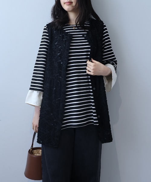 leswel(レスウェル)の「【L~5L 大きいサイズ】レーシーカットジャガードジレ(その他トップス・レディース・ブラック/クリーム・L/5L/4L/3L/LL)」の5枚目の写真