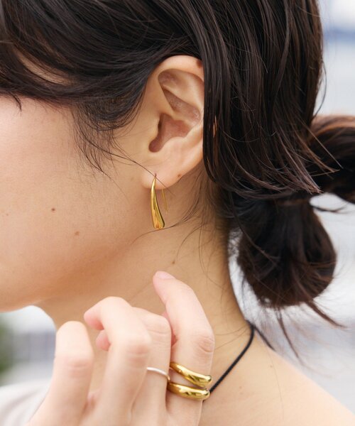 RIVE DROITE(リヴドロワ)の「予約【R.good(アールドットグッド)】ドロップピアス(ピアス(両耳用)・レディース・シルバー/ゴールド・FREE)」の2枚目の写真