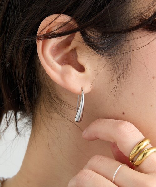 RIVE DROITE(リヴドロワ)の「予約【R.good(アールドットグッド)】ドロップピアス(ピアス(両耳用)・レディース・シルバー/ゴールド・FREE)」の3枚目の写真